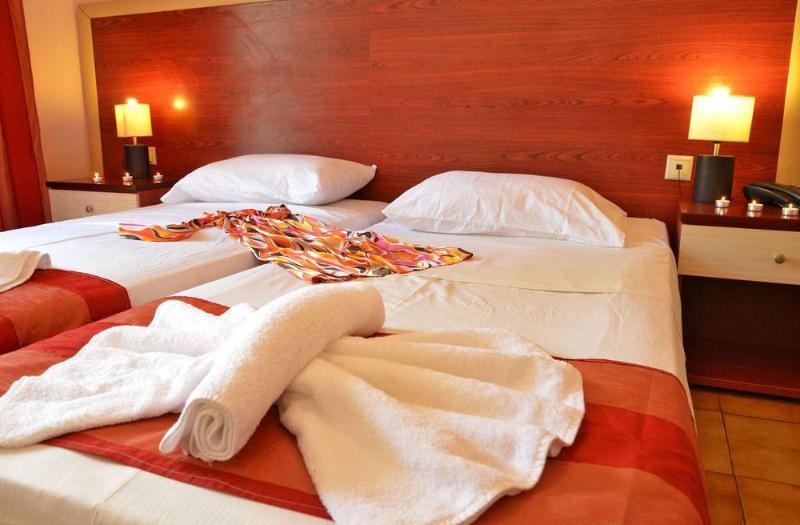 Mavrikos Hotel Plános Extérieur photo