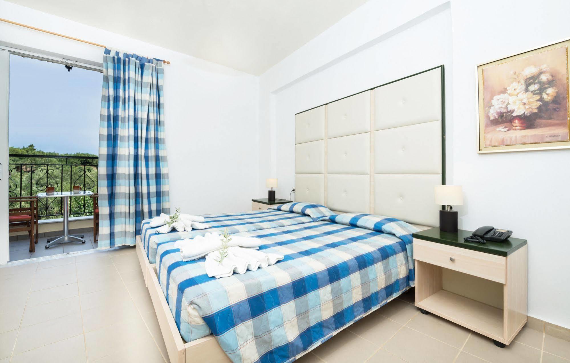 Mavrikos Hotel Plános Extérieur photo