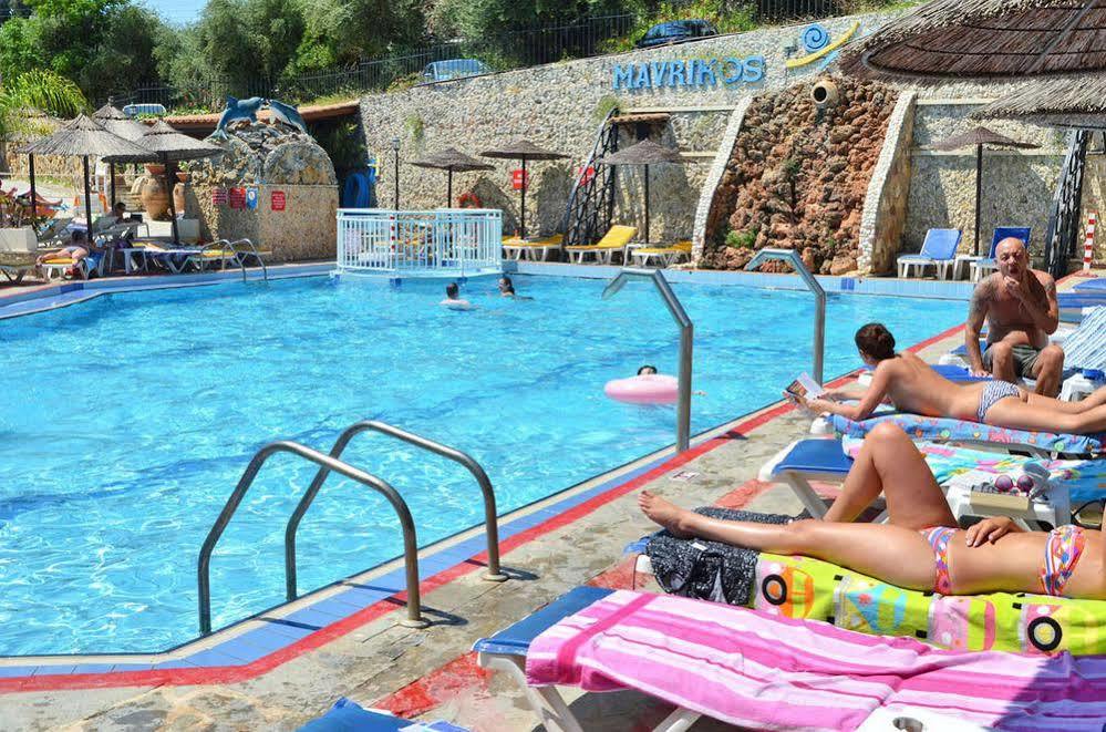 Mavrikos Hotel Plános Extérieur photo